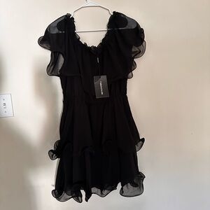 3/$30 ✨ PrettyLittleThing Black Ruffle Mini Dress